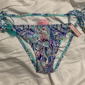 VS Bikini Bottom
